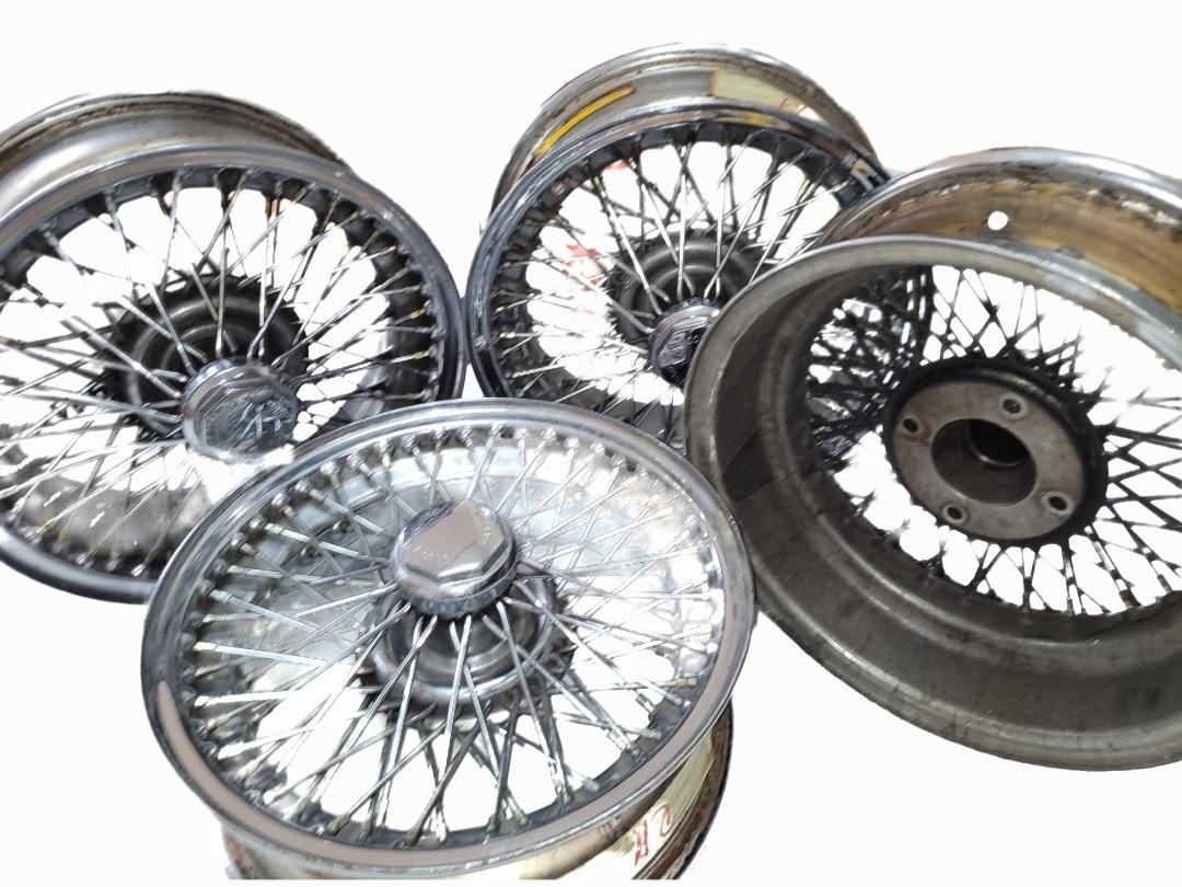 JANTES RAYONS CHROMÉ ET MOYEUX TRIUMPH TR2 A TR6 LesAnciennes.com