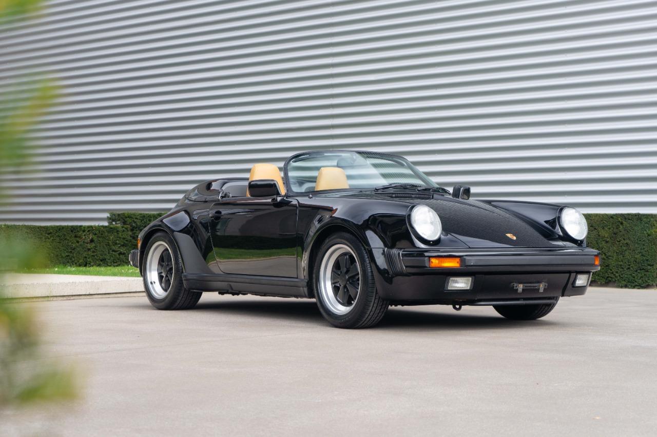 PORSCHE 911 3.2 SPEEDSTER - 1989 LesAnciennes.com