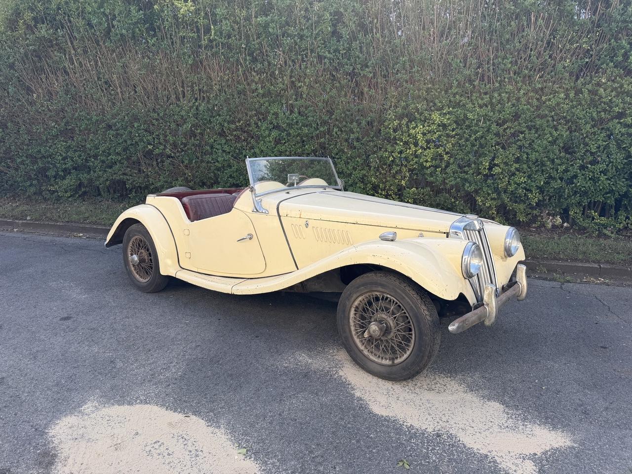1954 MG TF 1250cc LesAnciennes.com