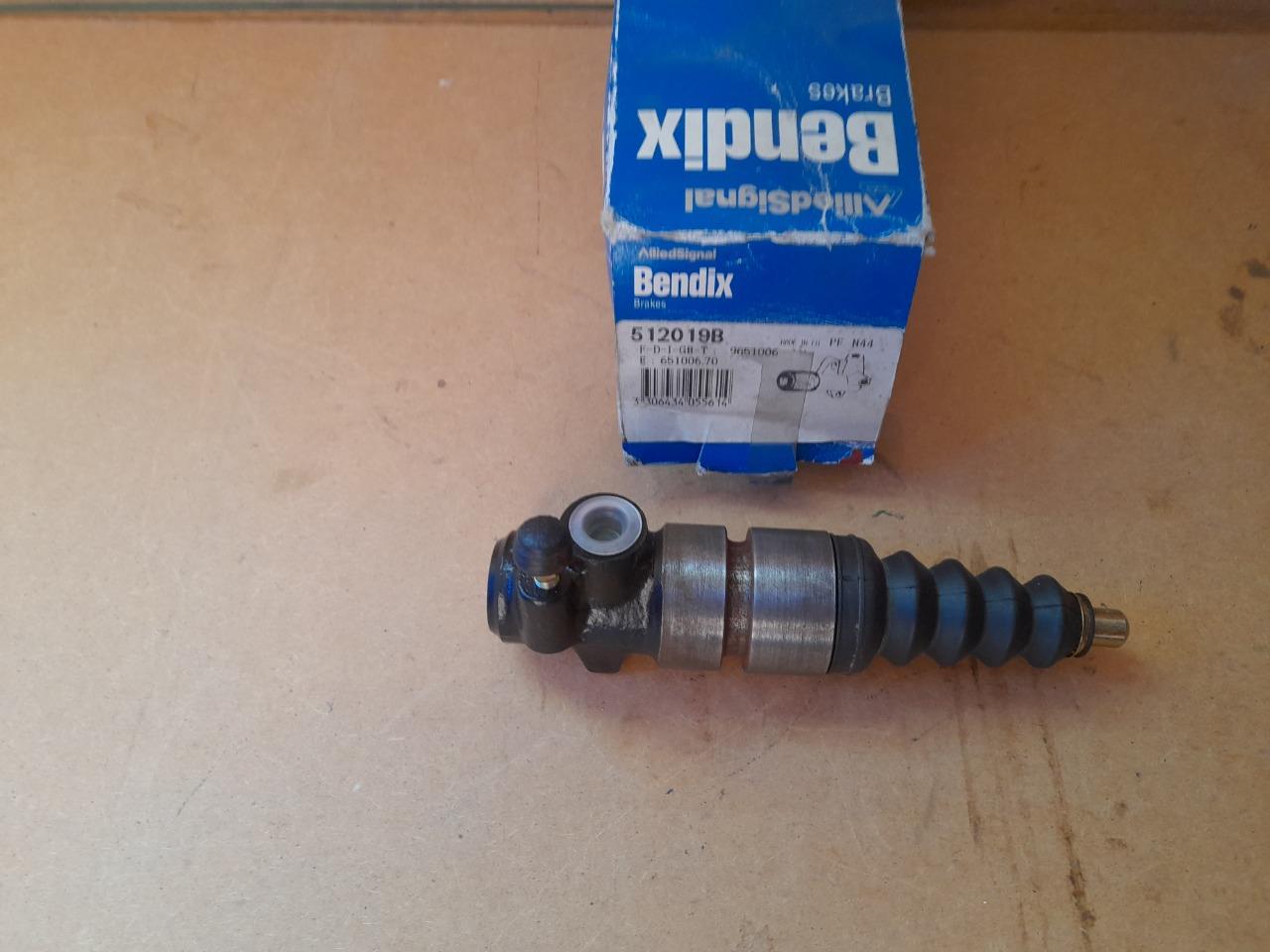 Récepteur embrayage AUDI 80 LesAnciennes.com