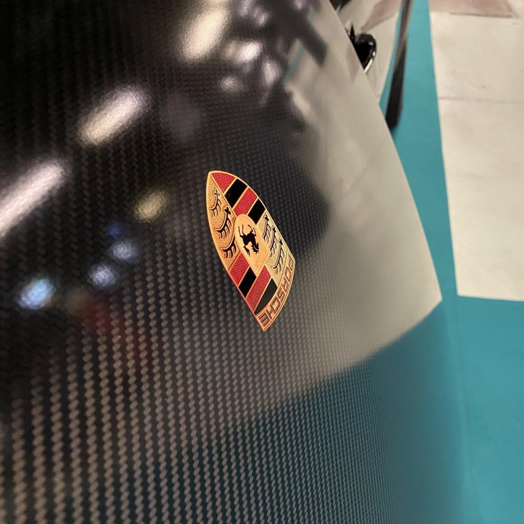 2010-2012 Porsche 911 997 GT2 RS Carbon Hood/Bonne LesAnciennes.com