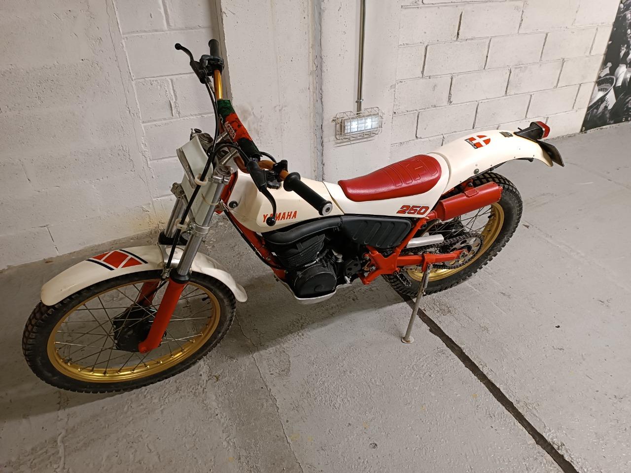 YAMAHA TY 250 59N - 1987 LesAnciennes.com