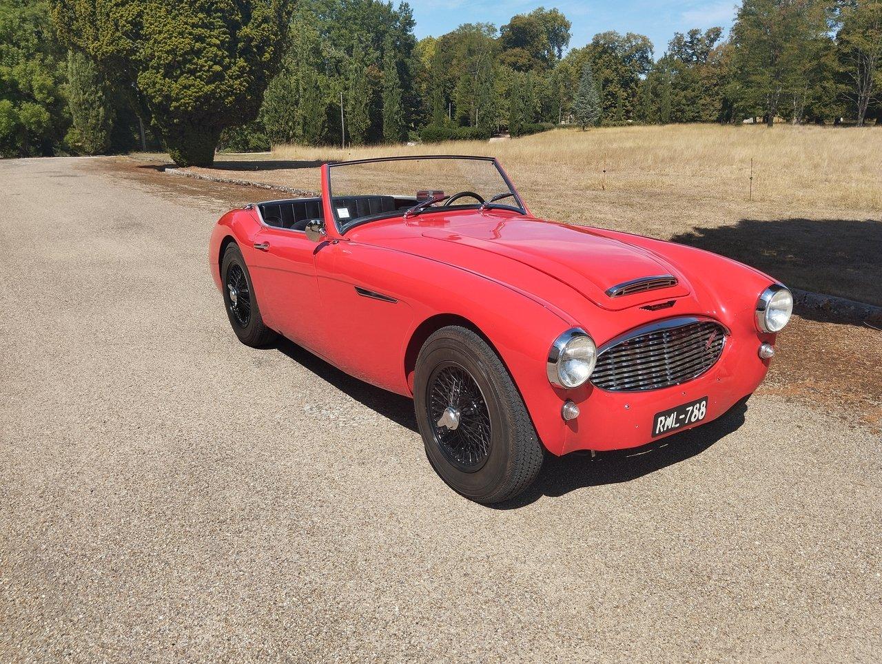 1960 Austin Healey 3000 Mk1 BT7 LesAnciennes.com