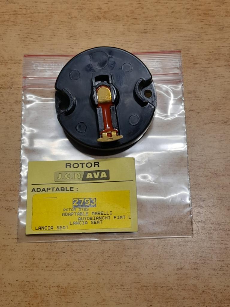 Rotor doigt d'allumage Fiat Ritmo 124 131 Alfa 75 LesAnciennes.com