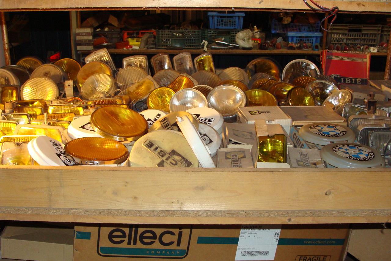 Pièces CIBIE/MARCHAL phares longue porté LesAnciennes.com