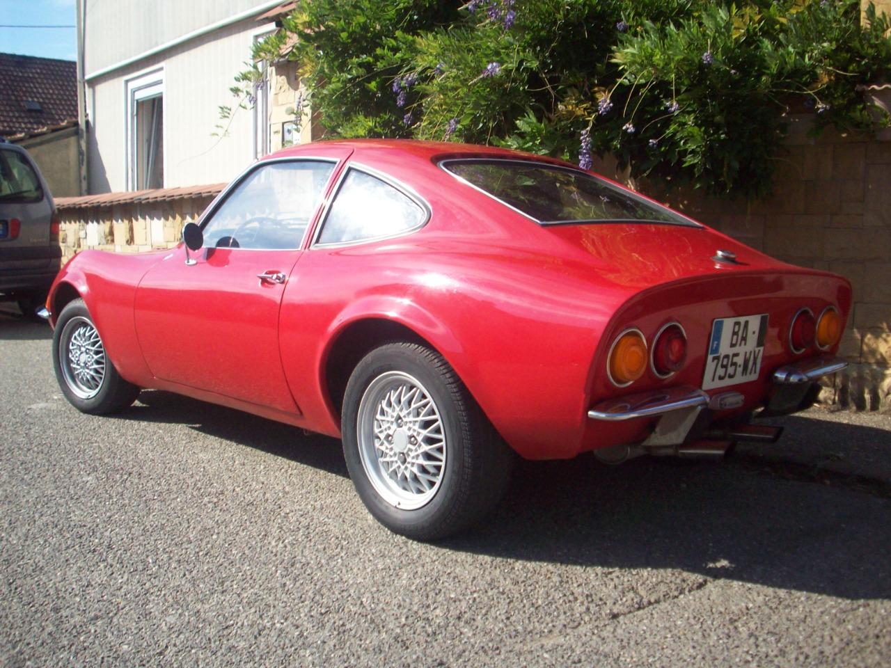 Pièces OPEL GT 1900 LesAnciennes.com