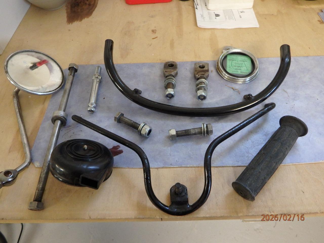 Lot de pièces BMW OURAL side car LesAnciennes.com