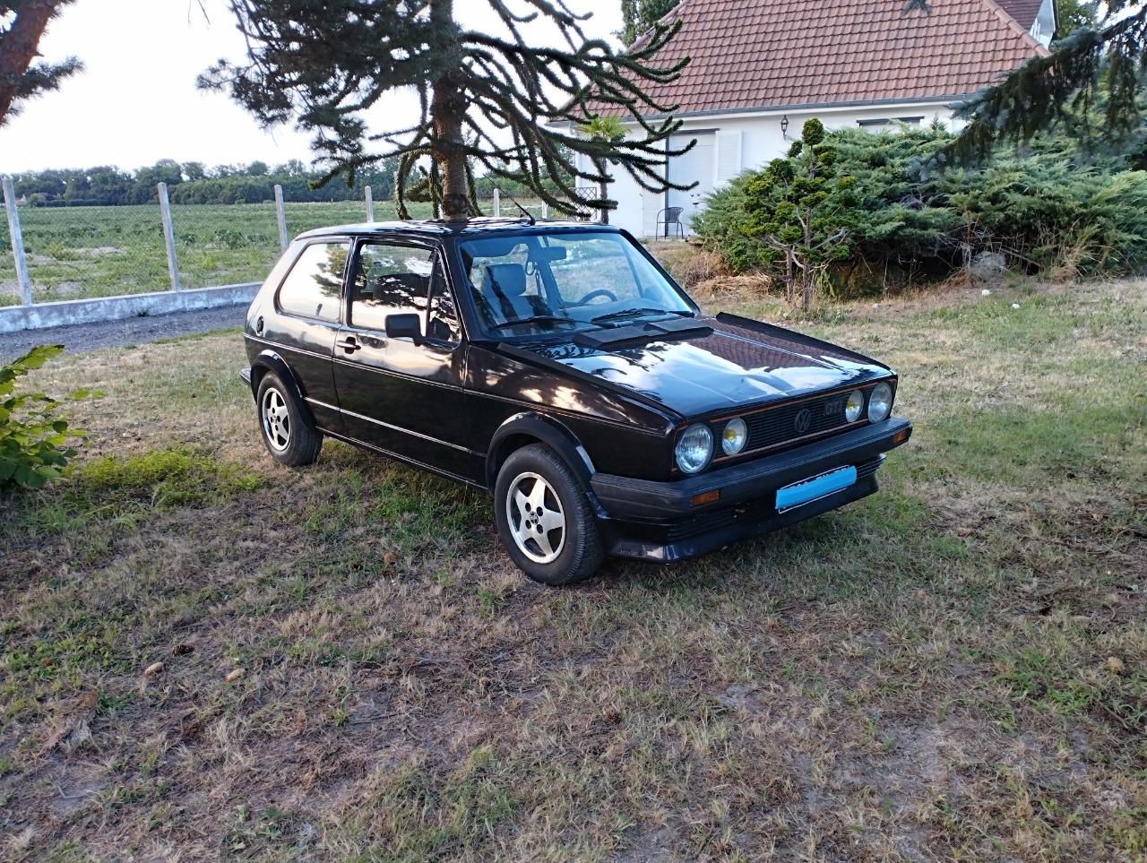 VOLKSWAGEN Golf - 1981 LesAnciennes.com