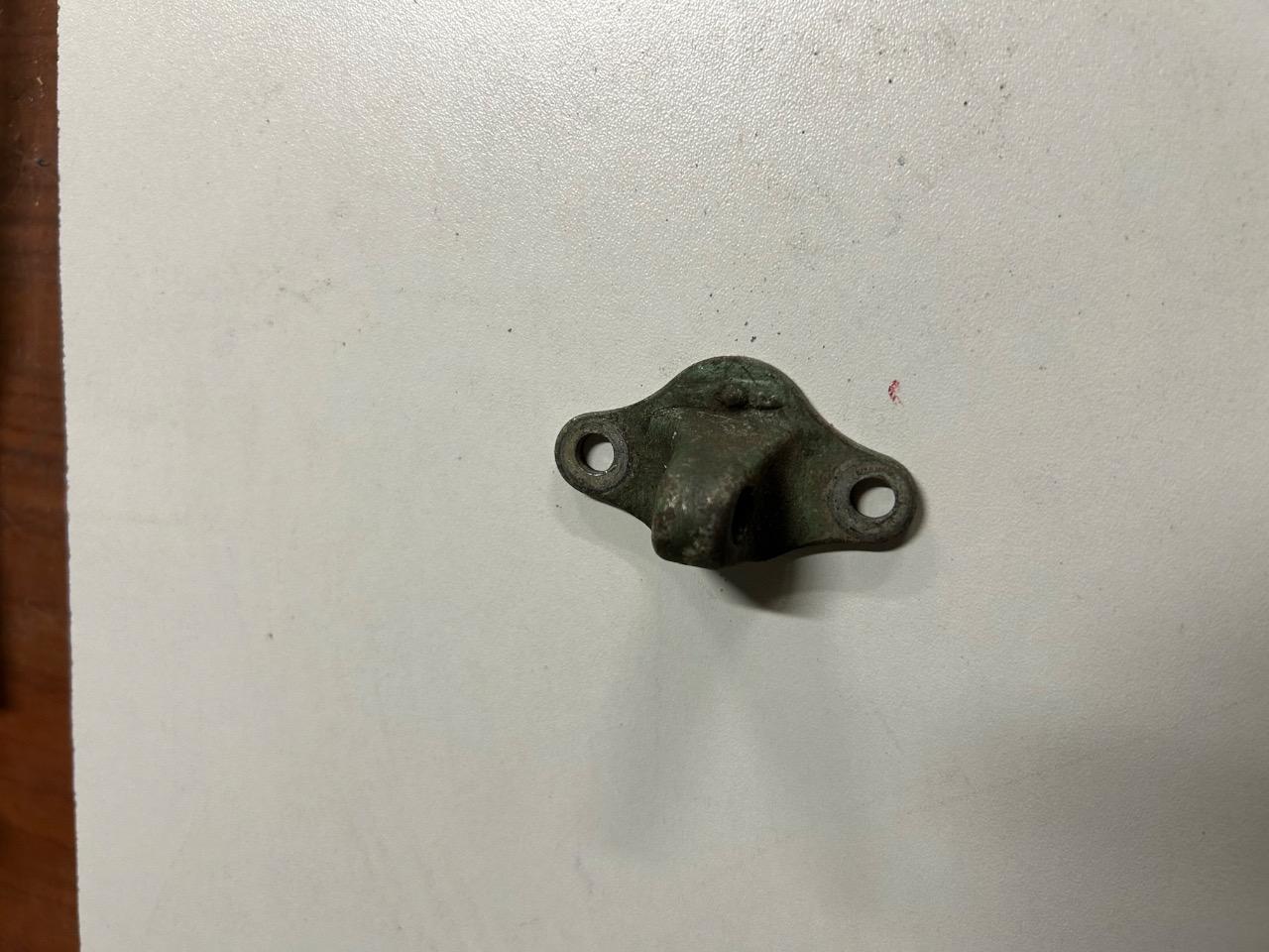Pivot portière LesAnciennes.com
