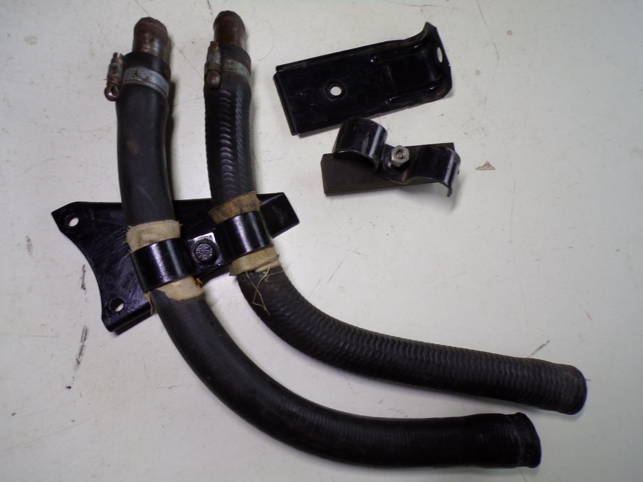 Supports durites chauffage R8 R8 Gordini LesAnciennes.com