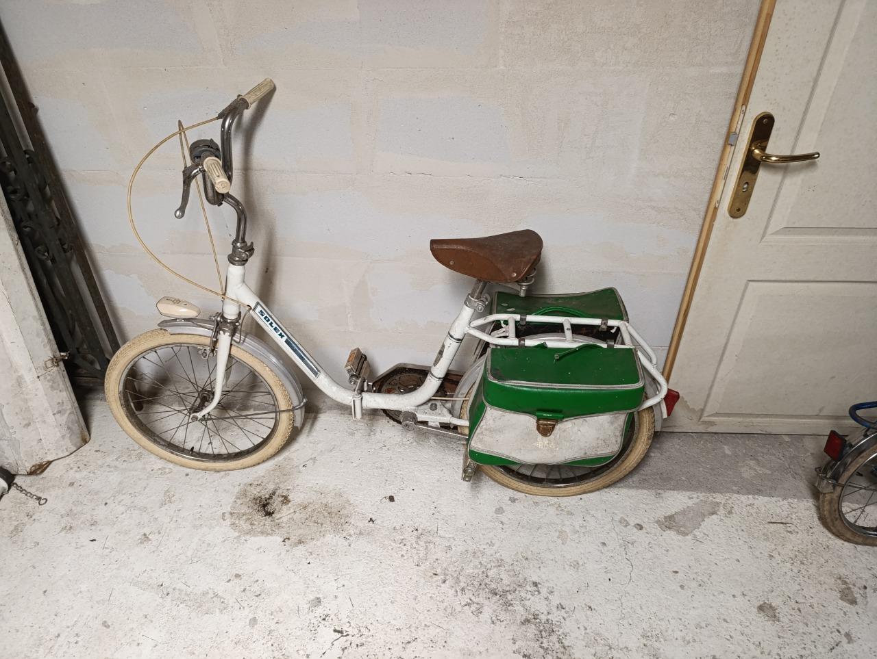 Vélo pliant adulte de marque Solex LesAnciennes.com