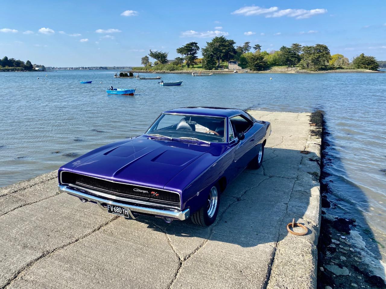 DODGE Charger - 1968 LesAnciennes.com