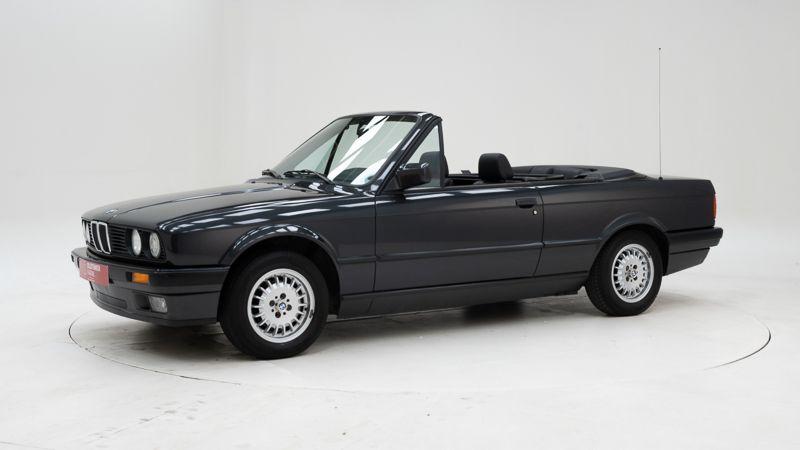 BMW 318i Cabriolet - 1992 LesAnciennes.com