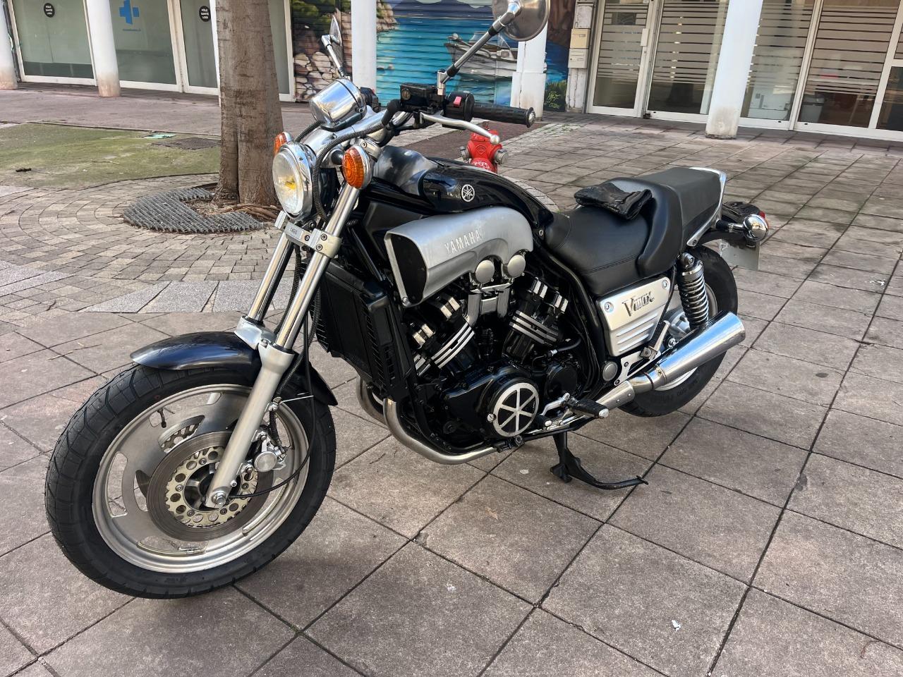 YAMAHA 1200 VMAX - 1989 LesAnciennes.com
