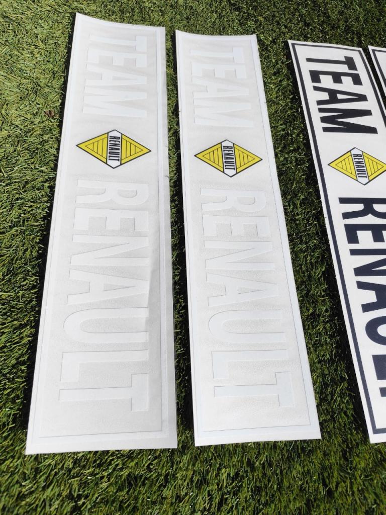 STICKERS AILE ARRIERE TEAM RENAULT LesAnciennes.com