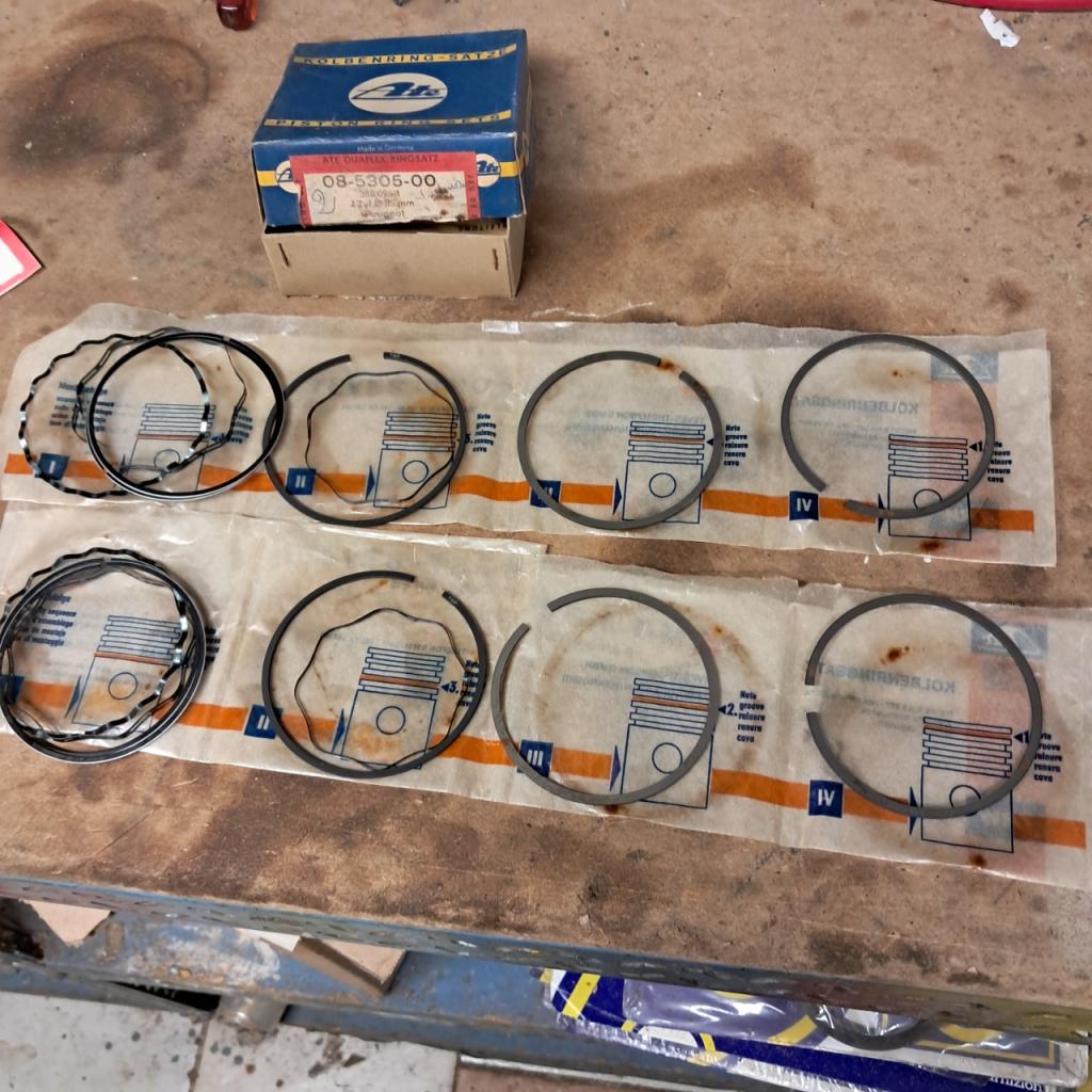 Segments pour 2 pistonsPEUGEOT 504 505... Indenor LesAnciennes.com