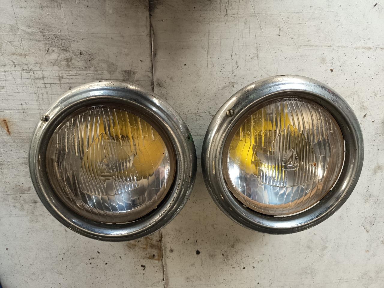 Optique de phare LesAnciennes.com