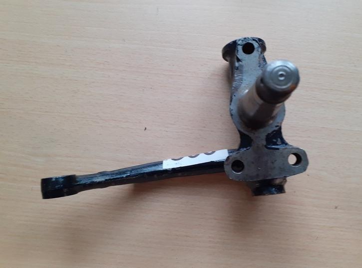 Pivot PEUGEOT 203 LesAnciennes.com