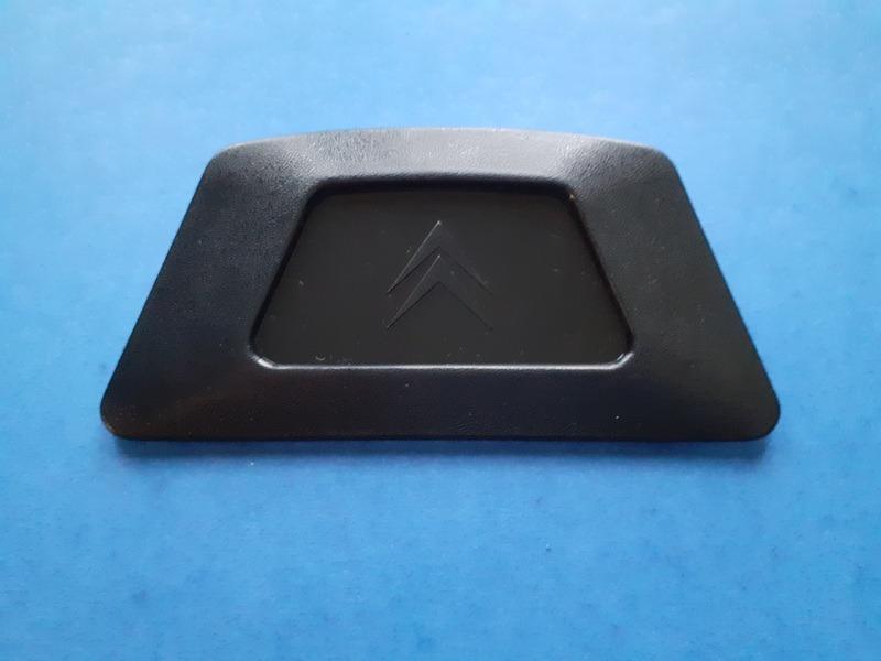 Centre de volant CITROEN 2CV LesAnciennes.com