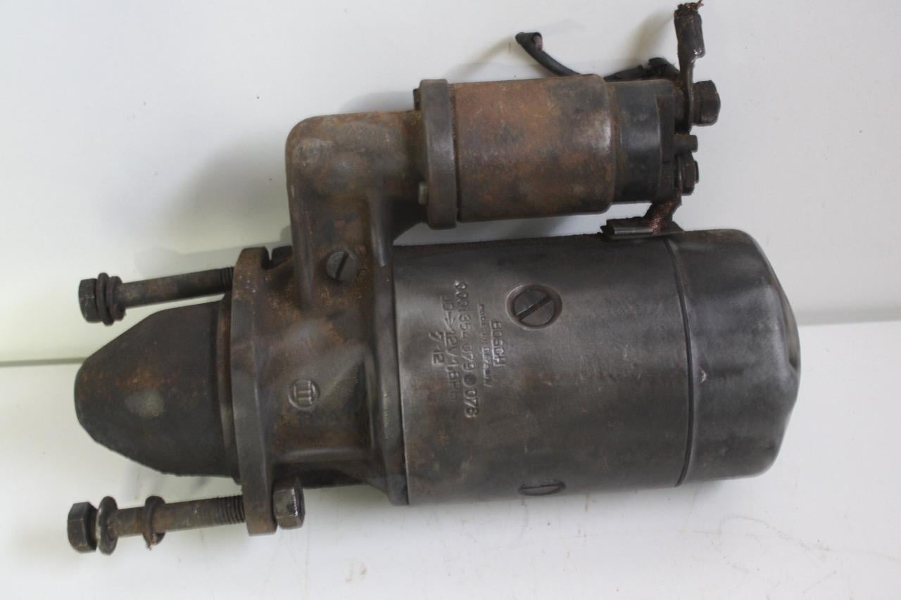 Démarreur Bosch 12V 001354079 Mercedes W110 190 LesAnciennes.com