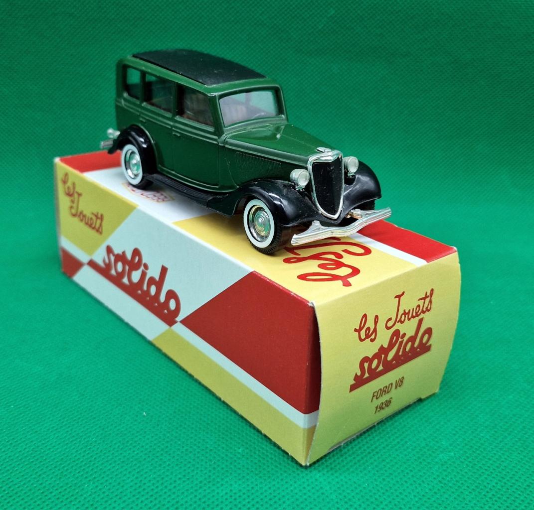 Ford V8 de 1936 - 1/43e LesAnciennes.com