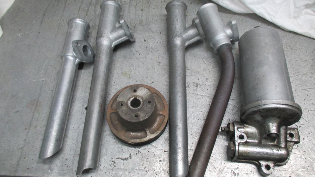 Lot de pièces PEUGEOT 203 LesAnciennes.com