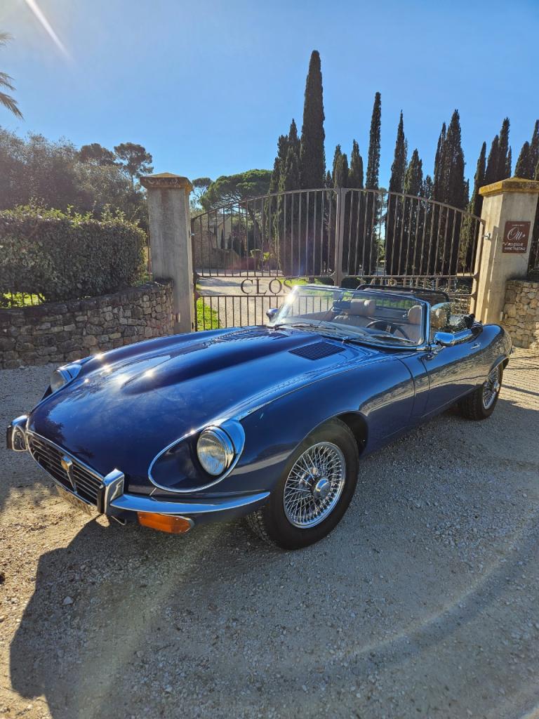 JAGUAR Type E roadster série 3 - 1972 LesAnciennes.com