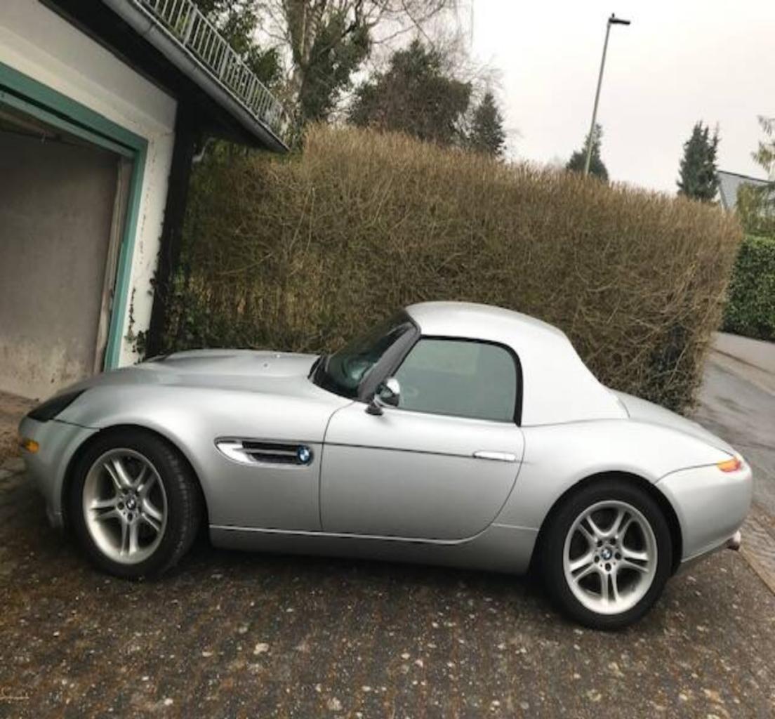 BMW Z8 - 2001 LesAnciennes.com