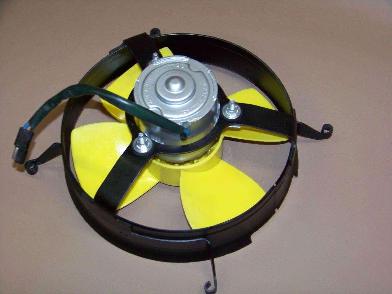 Fiat X1/9 1500 : ventilateur principal. LesAnciennes.com