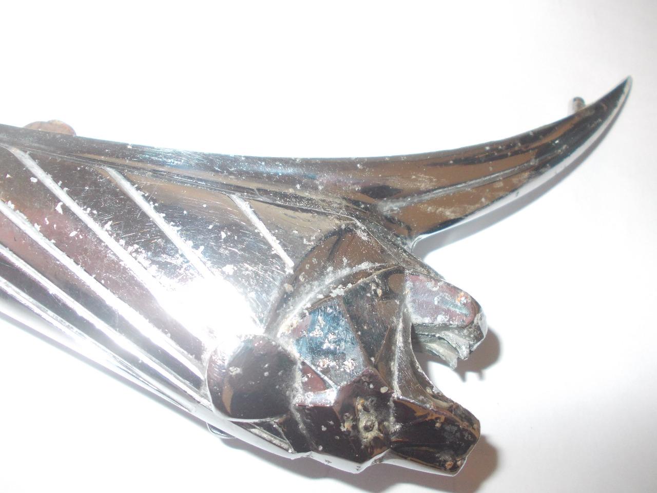 Lion de capot PEUGEOT 203 berline ou cabriolet LesAnciennes.com