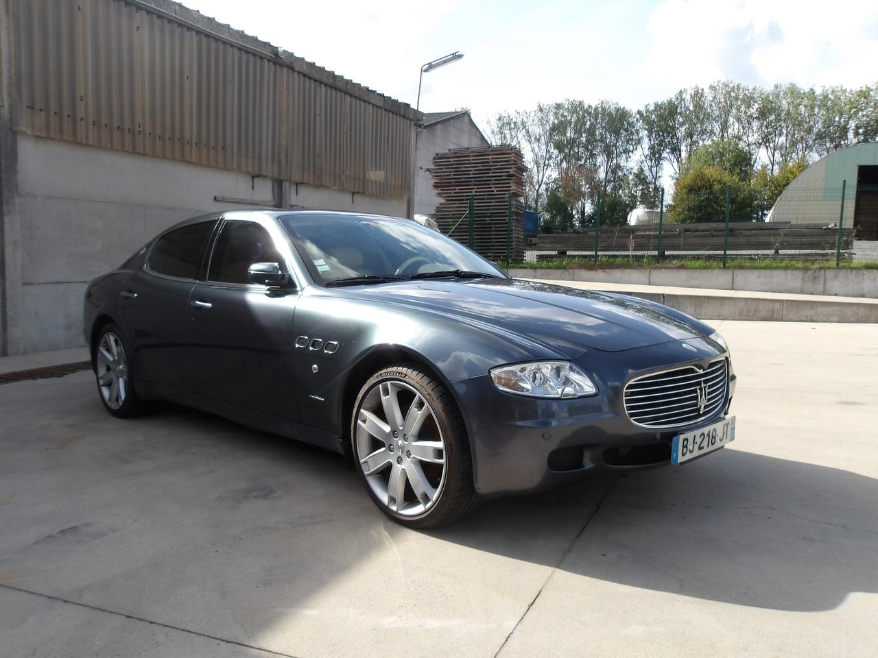 2004 Maserati Quattroporte V 4.2L LesAnciennes.com