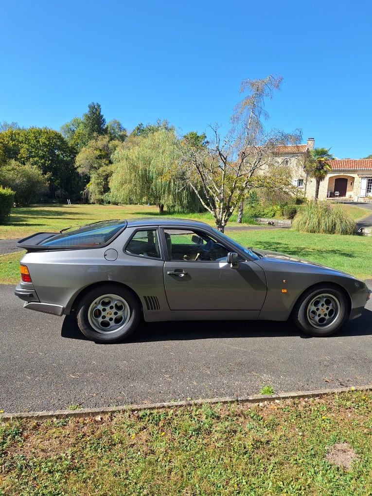 PORSCHE 944 - 1985 LesAnciennes.com