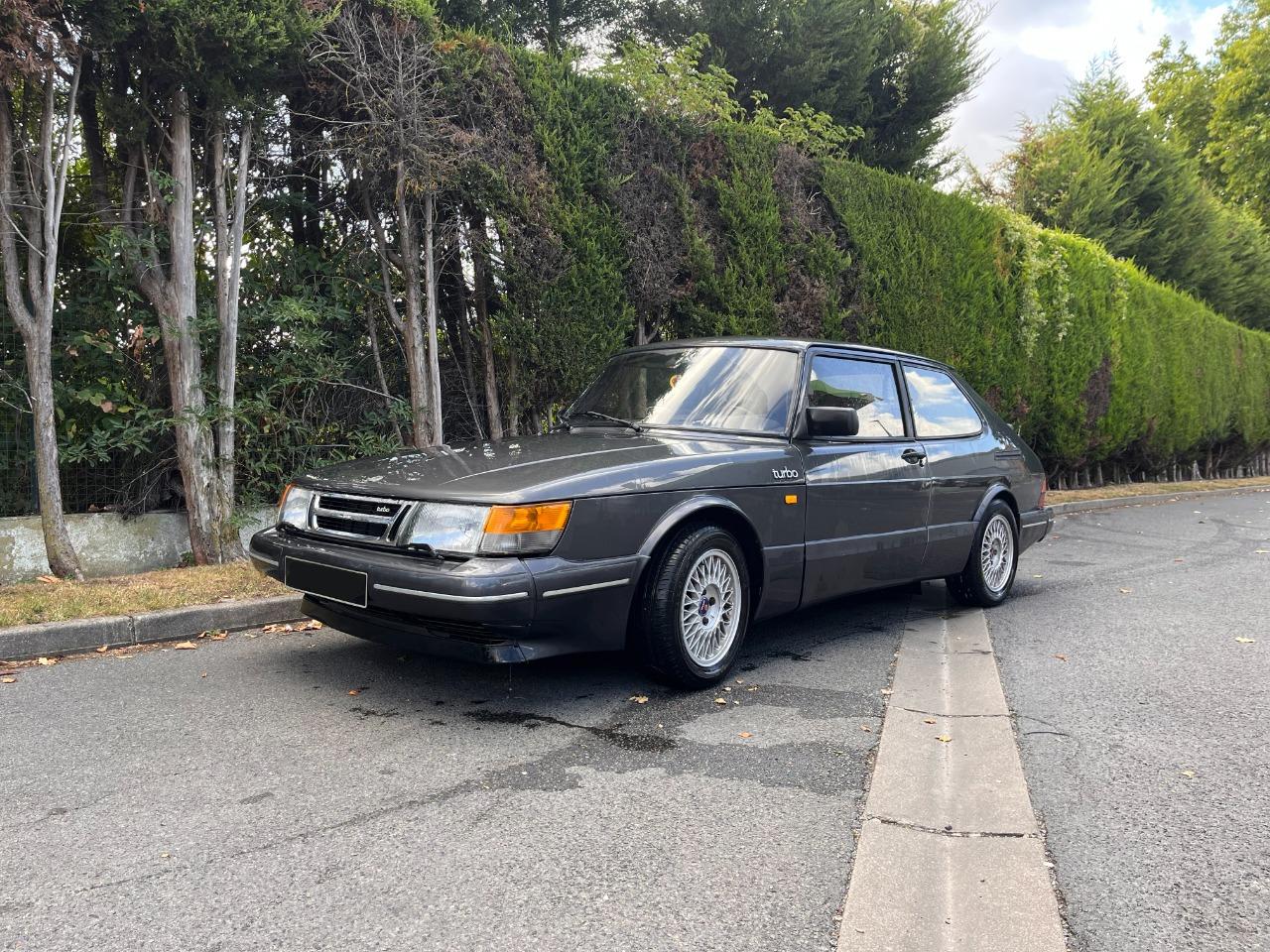 SAAB 900 Turbo 16 Aero - 1988 LesAnciennes.com