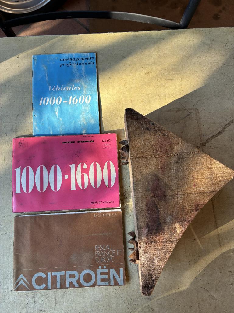Citroen hy cale bois +Livret de bord essence 70 LesAnciennes.com
