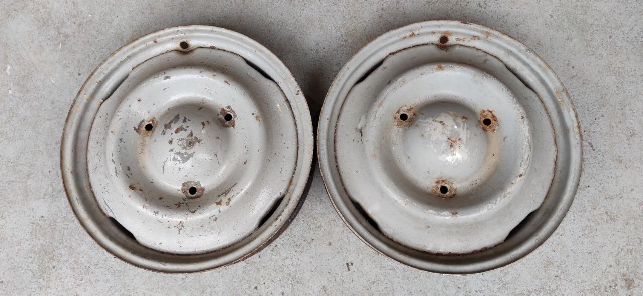 Jantes CITROEN 2CV 125 x 400 LesAnciennes.com