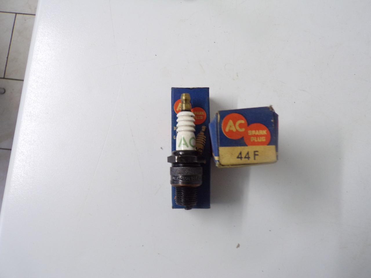 Bougies BOUGIES NEUVES AC LesAnciennes.com