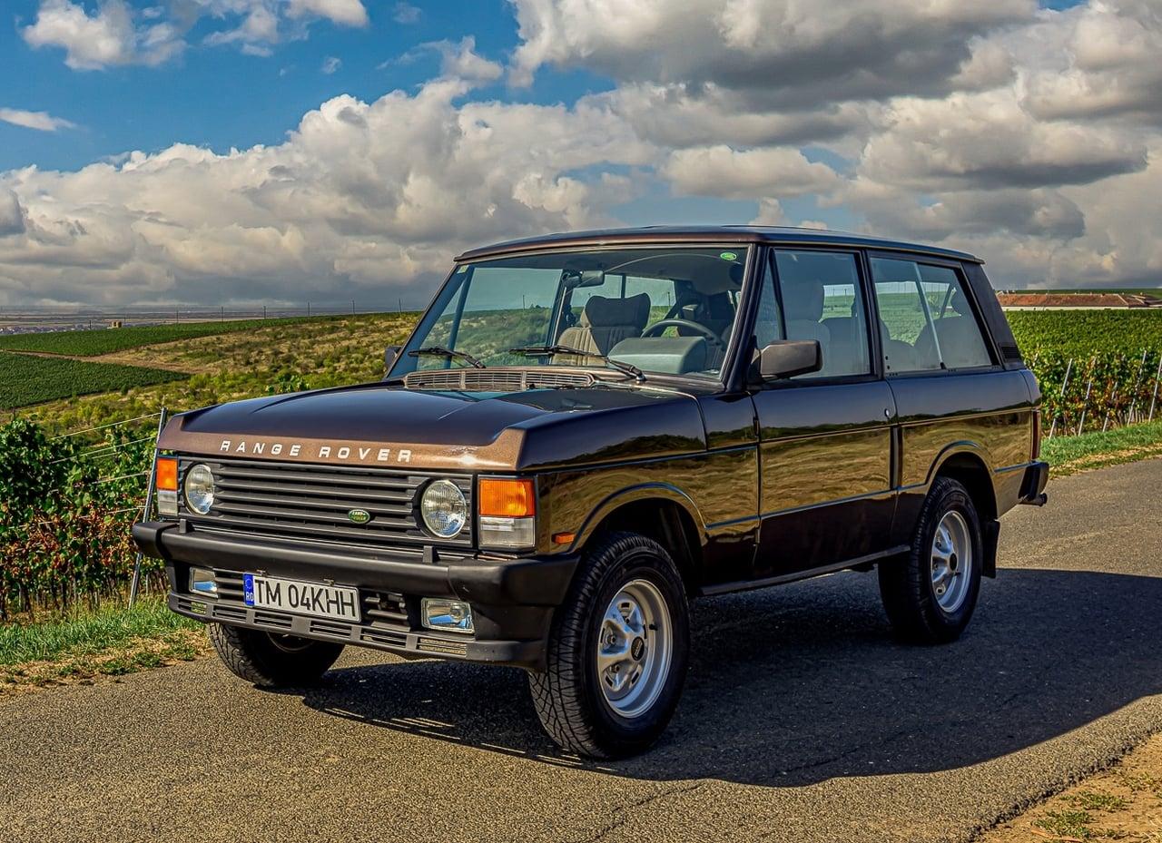 1989 Land Rover Range Rover Classic 3.5L 5spd Manu LesAnciennes.com