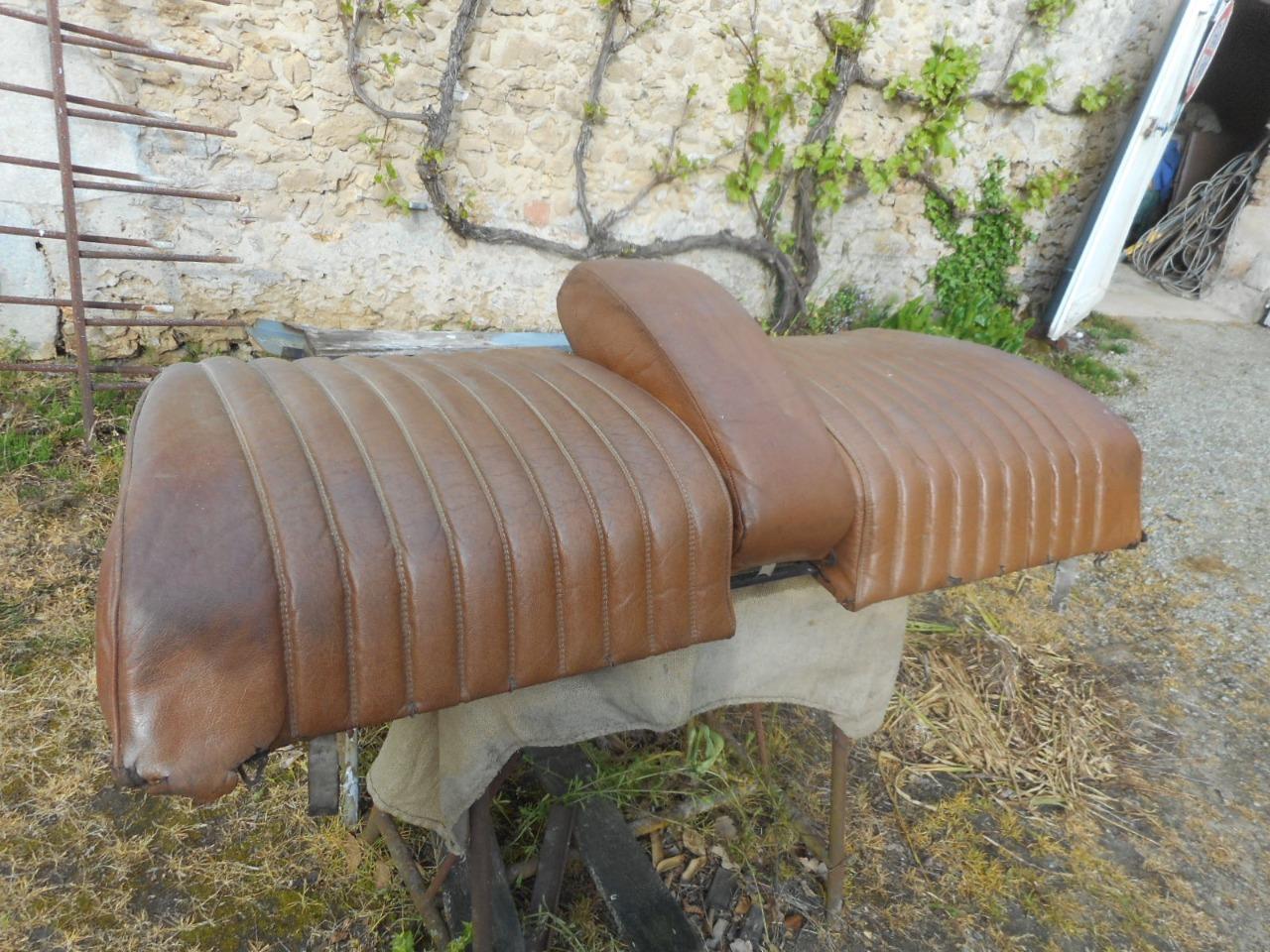 Dossier de banquette CITROEN DS LesAnciennes.com