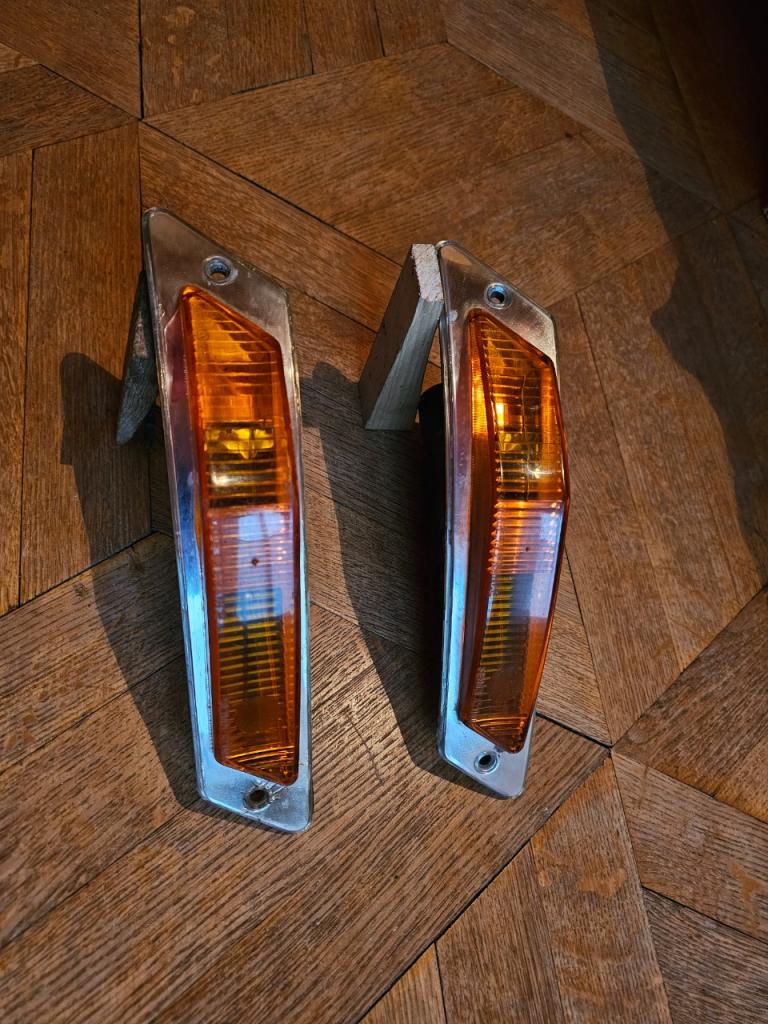 Clignotant CITROEN DS LesAnciennes.com