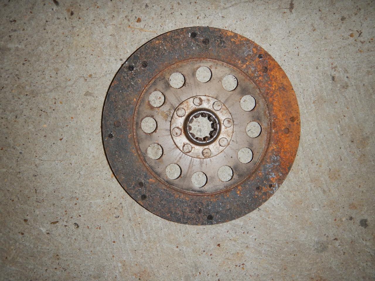 Disque embrayage RENAULT Vivaquatre LesAnciennes.com