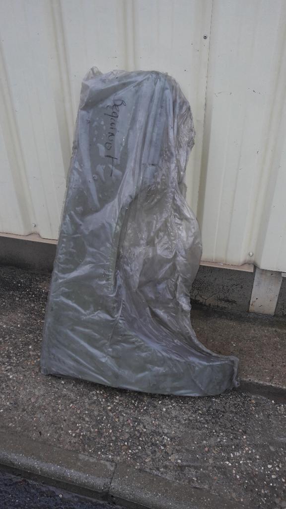 Aile RENAULT express LesAnciennes.com