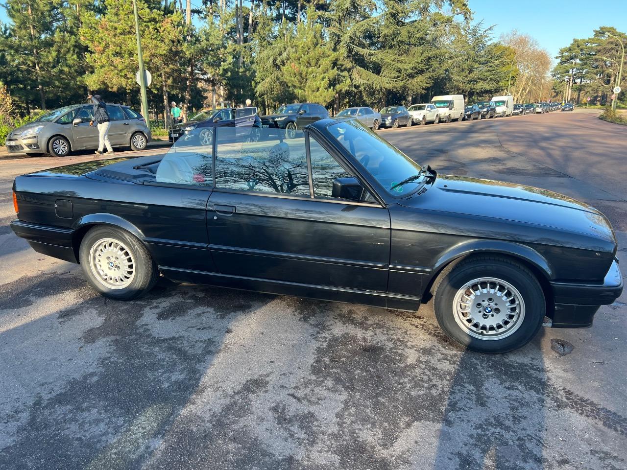 BMW 318 Cabriolet - 1993 LesAnciennes.com