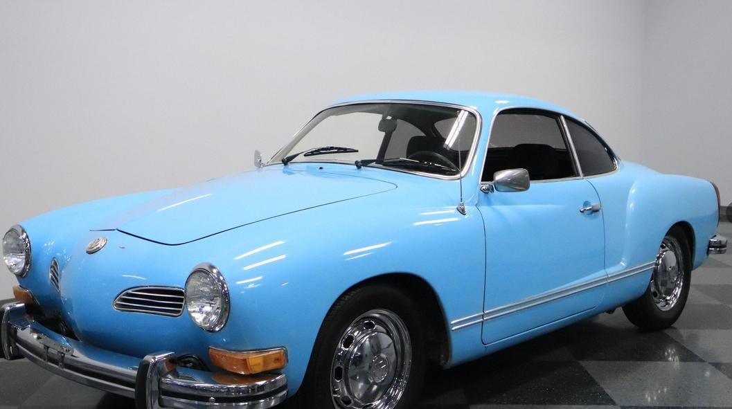 VOLKSWAGEN Karmann Ghia T14 - 1974 LesAnciennes.com