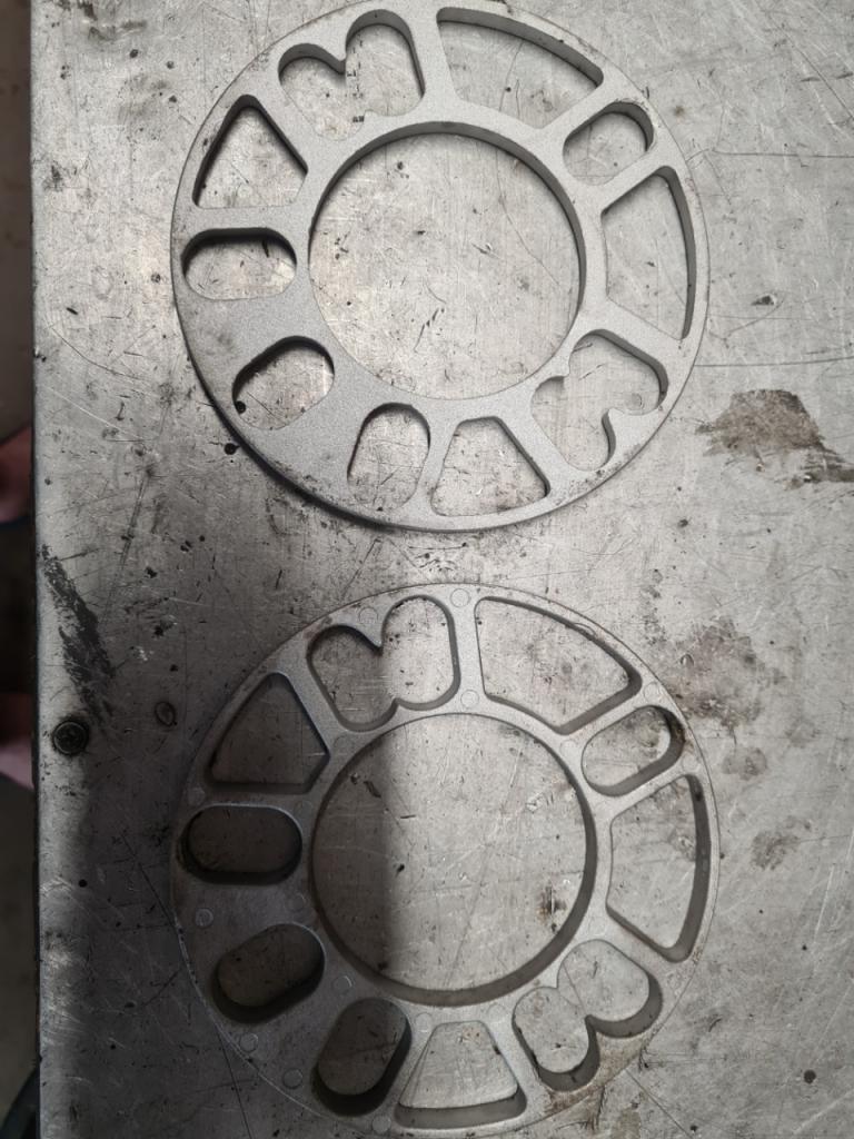 Pièces TOUTES MARQUE tout model LesAnciennes.com