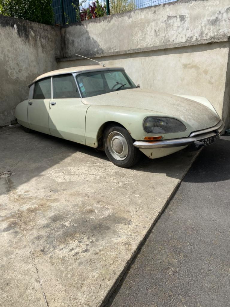 CITROEN DS - 1974 LesAnciennes.com