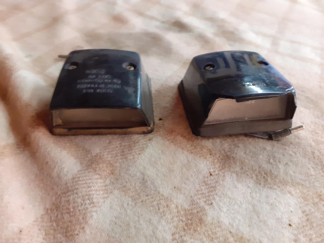 Eclairage RENAULT 4 (R4) LesAnciennes.com