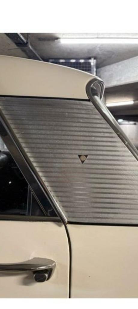 Recherche pièces PEUGEOT 404 berline LesAnciennes.com