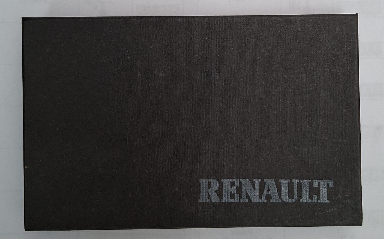 Pièces RENAULT LesAnciennes.com