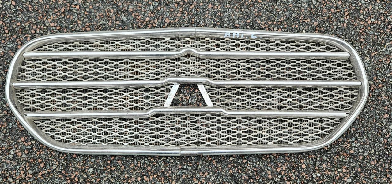 Calandre ami 6 LesAnciennes.com