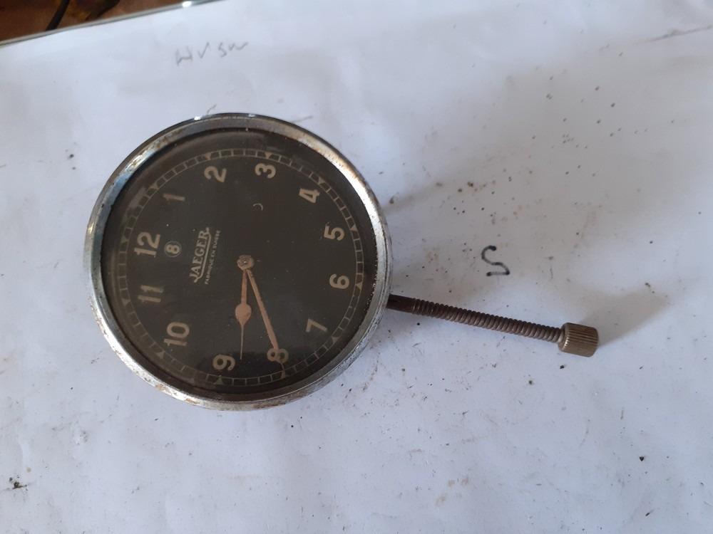 Montre JAEGER montre LesAnciennes.com